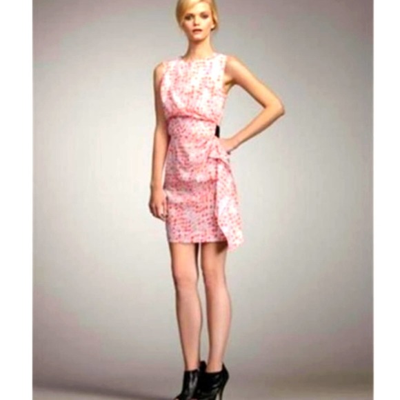 Diane Von Furstenberg Dresses & Skirts - DIANE VON FURSTENBERG 100% SILK ROUGE SLEEVELESS CORAL ALBA TWO SILK DRE…